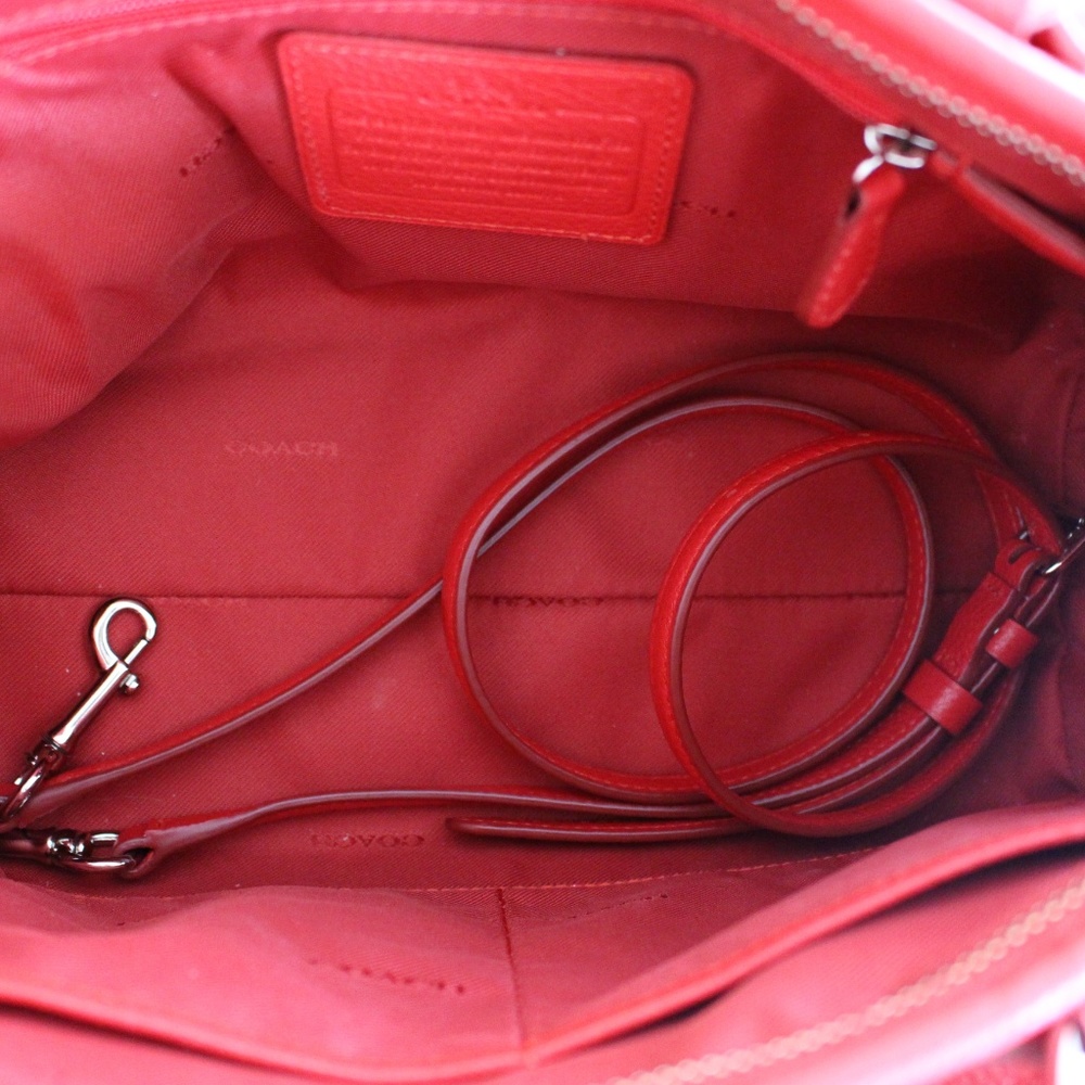 Coach - Picture 3 of 5